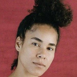 Meet your Posher, Malia